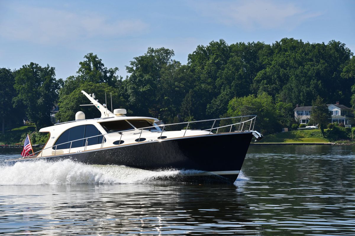 2020 Palm Beach Motor Yachts 52 