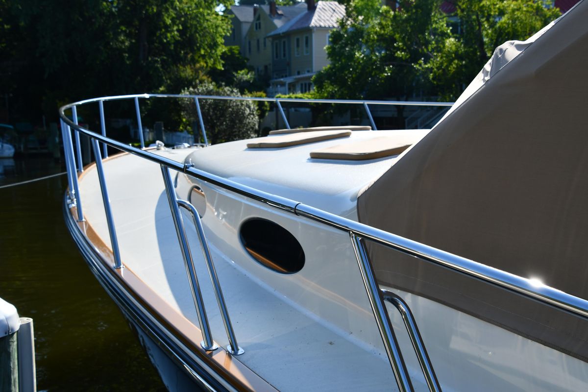 2020 Palm Beach Motor Yachts 52 