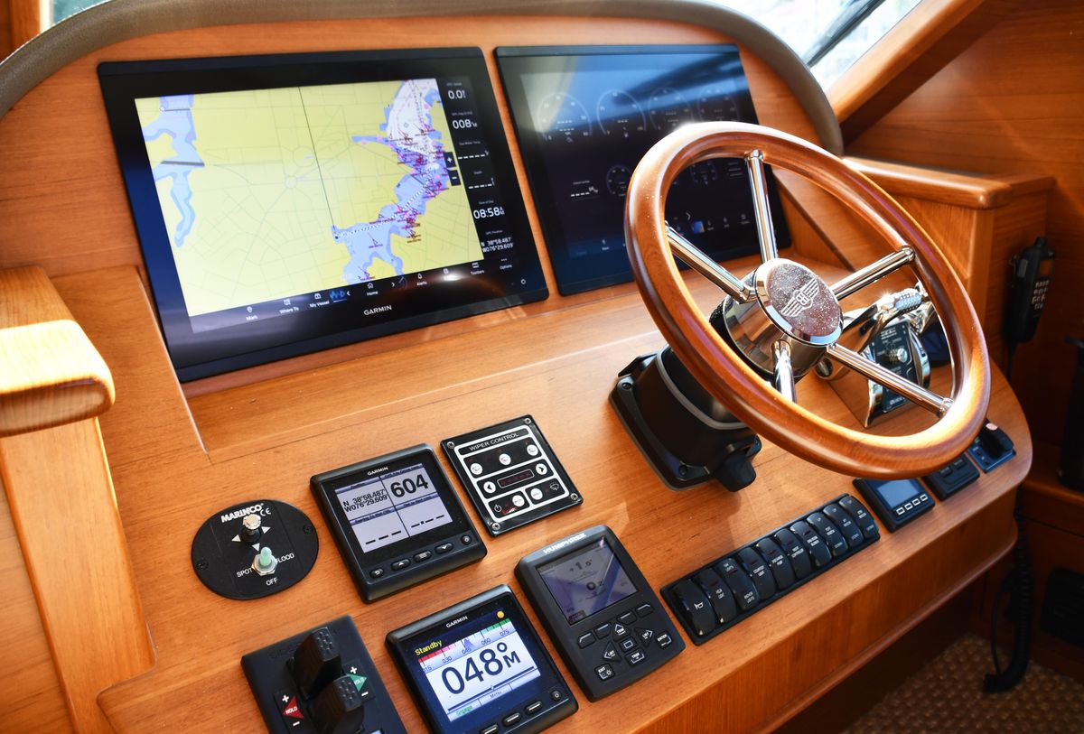 2020 Palm Beach Motor Yachts 52 