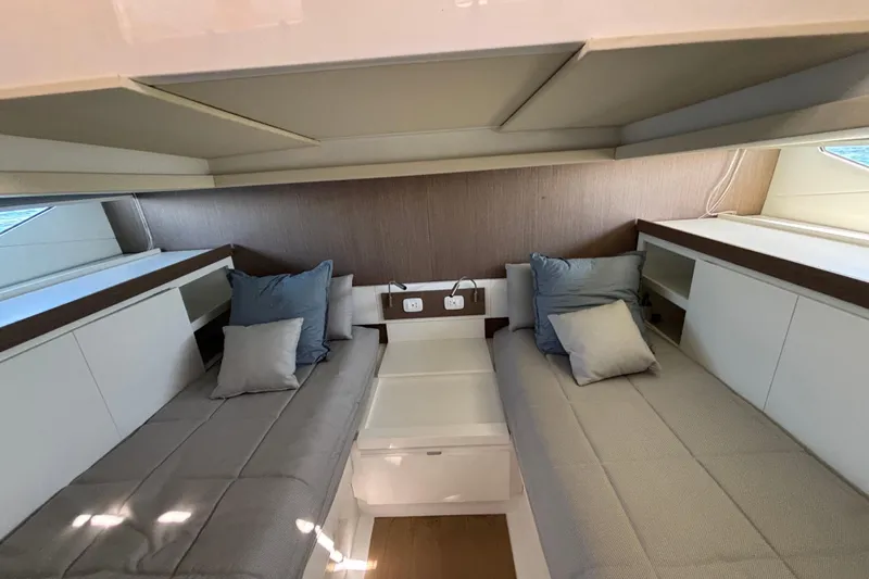 Blue Moon Yacht Photos Pics Interior of 2021 Fiart 43 yacht cabin with twin beds and modern decor.