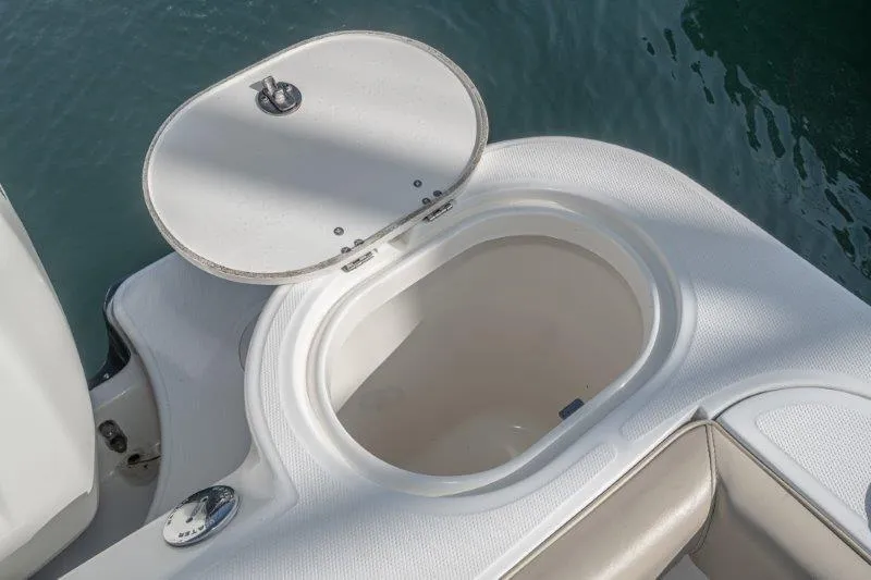 Boston Whaler 285 Conquest Yacht Photos Pics 