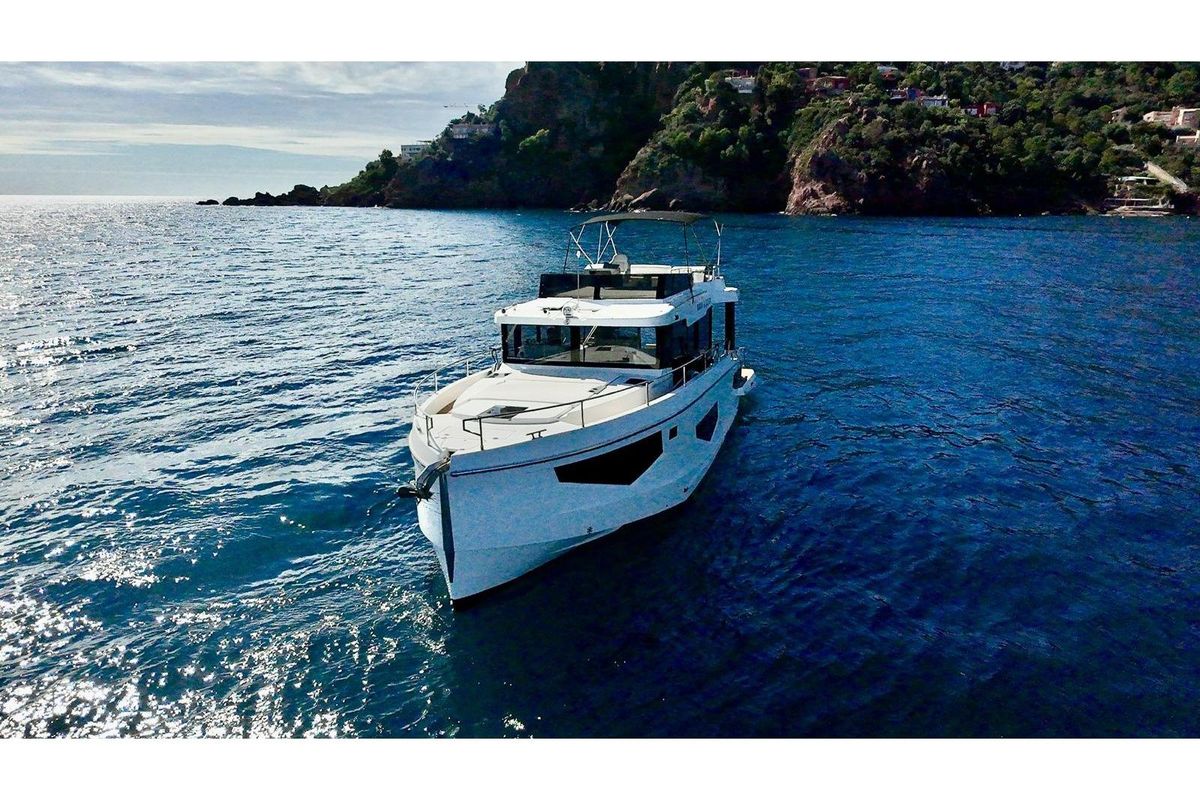 2021 Cobra Yachts 46 