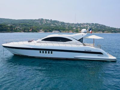 Yacht