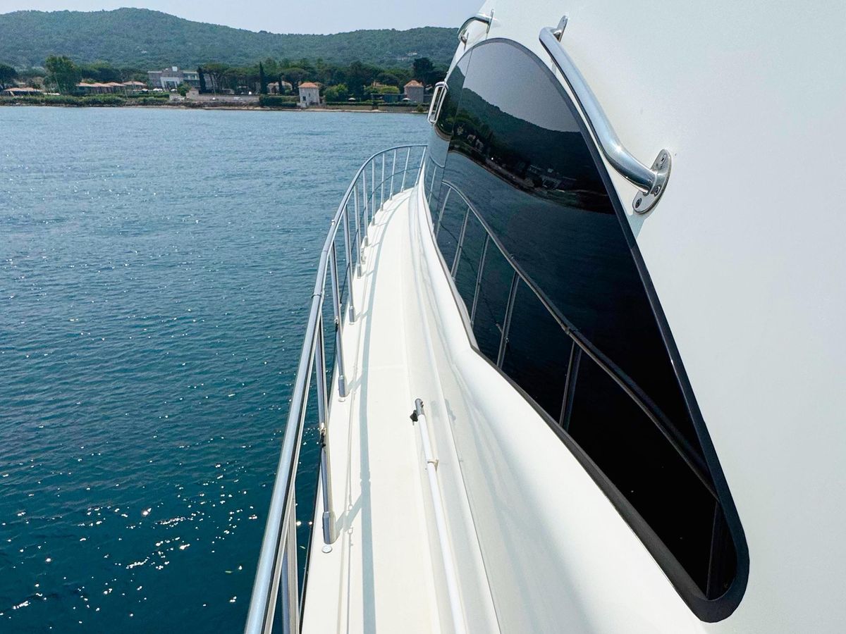 2005 Mangusta 75 