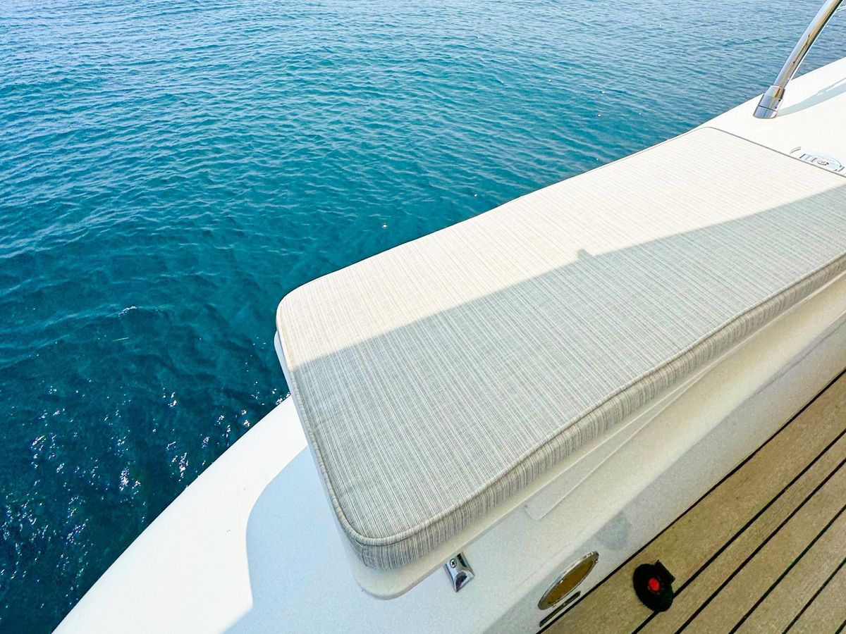 2005 Mangusta 75 