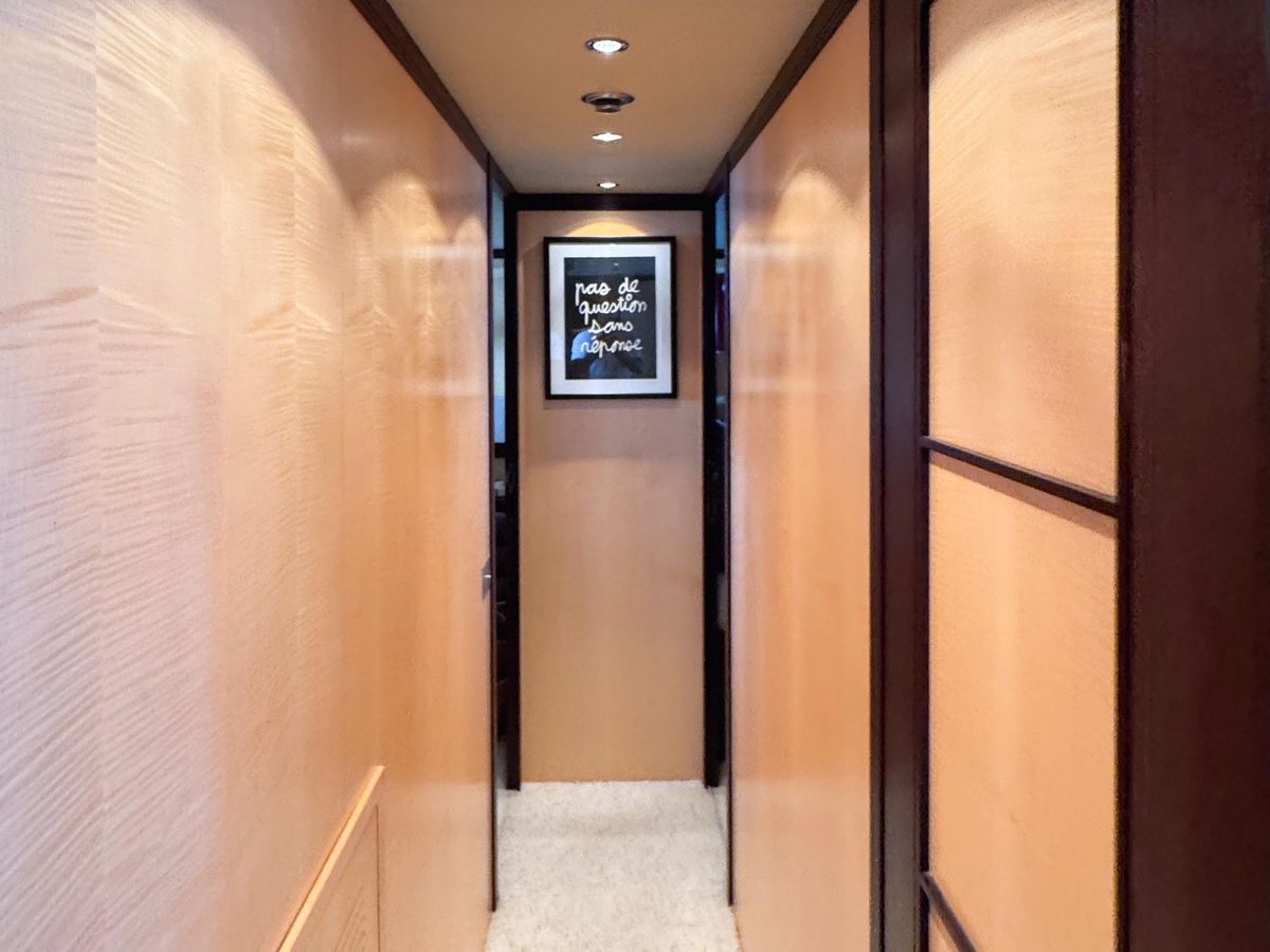 2005 Mangusta 75 
