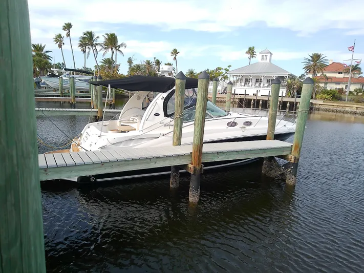 Naut On-site Yacht Photos Pics 