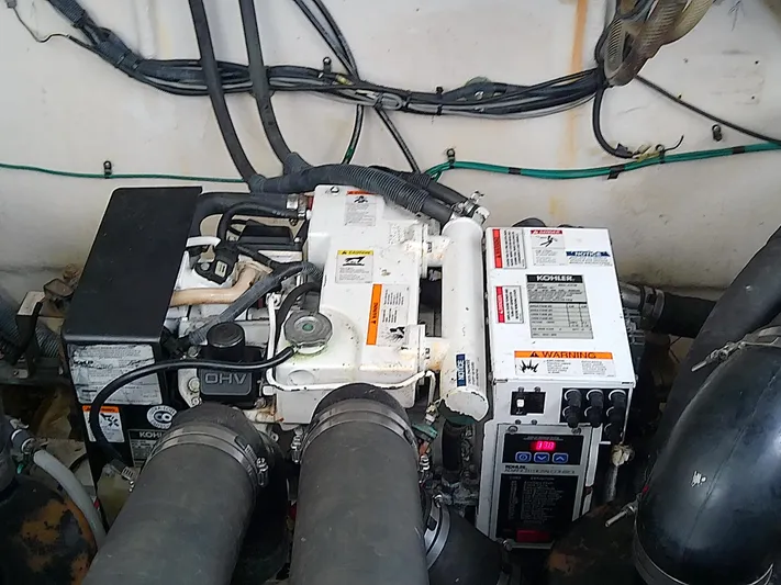 Naut On-site Yacht Photos Pics 