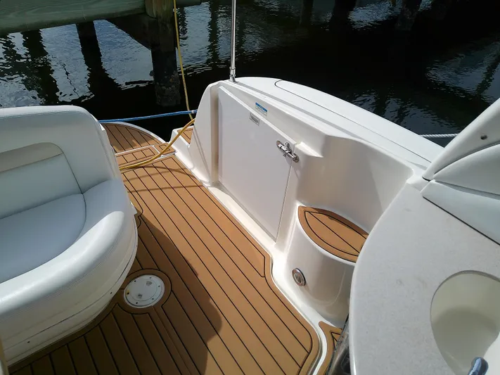 Naut On-site Yacht Photos Pics 