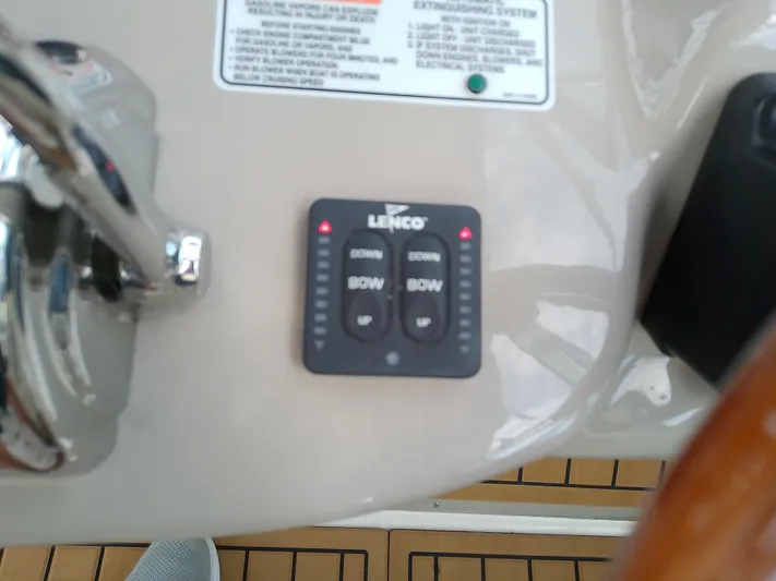 Naut On-site Yacht Photos Pics 