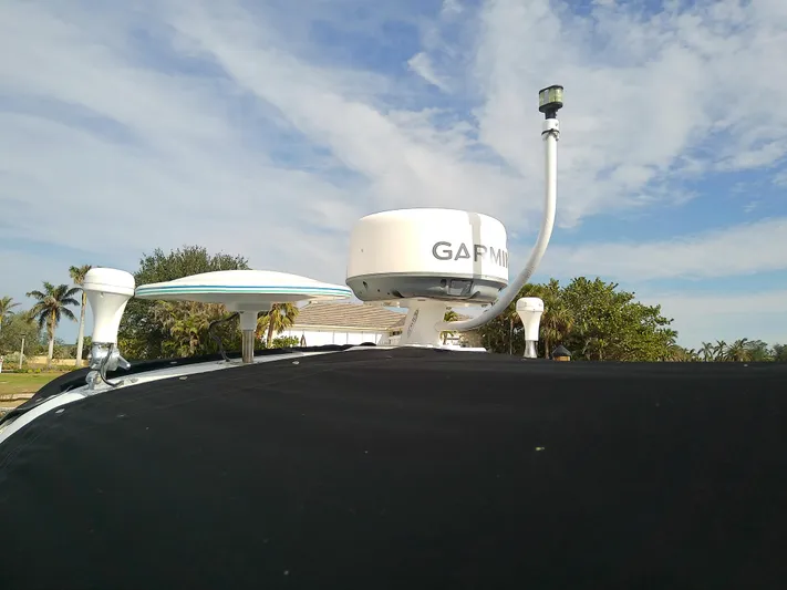 Naut On-site Yacht Photos Pics 