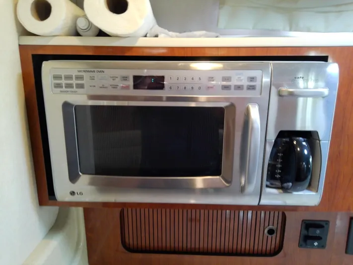 Naut On-site Yacht Photos Pics 