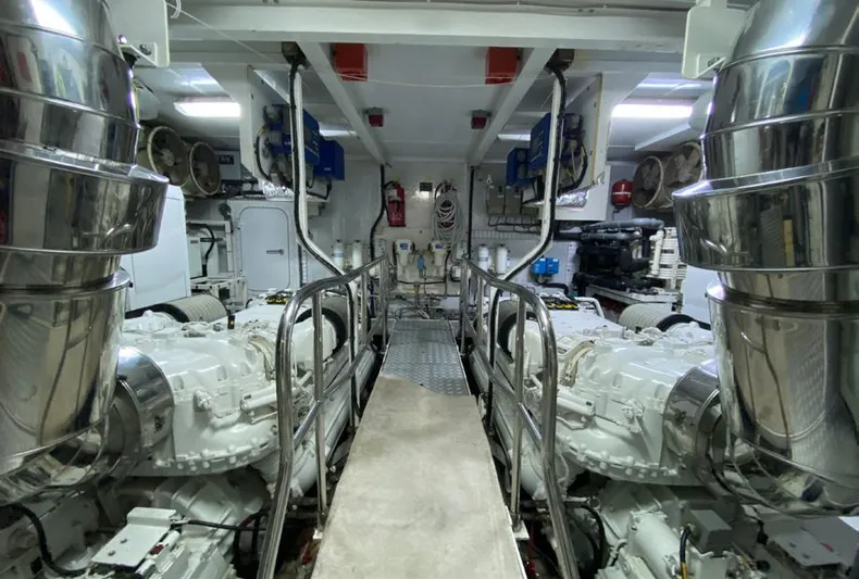 Sezi Mega Yacht Photos Pics 