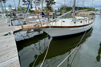 Cabo Rico 34