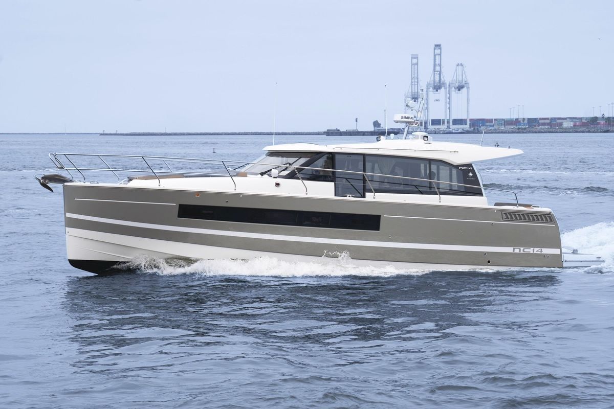 2014 Jeanneau 45 