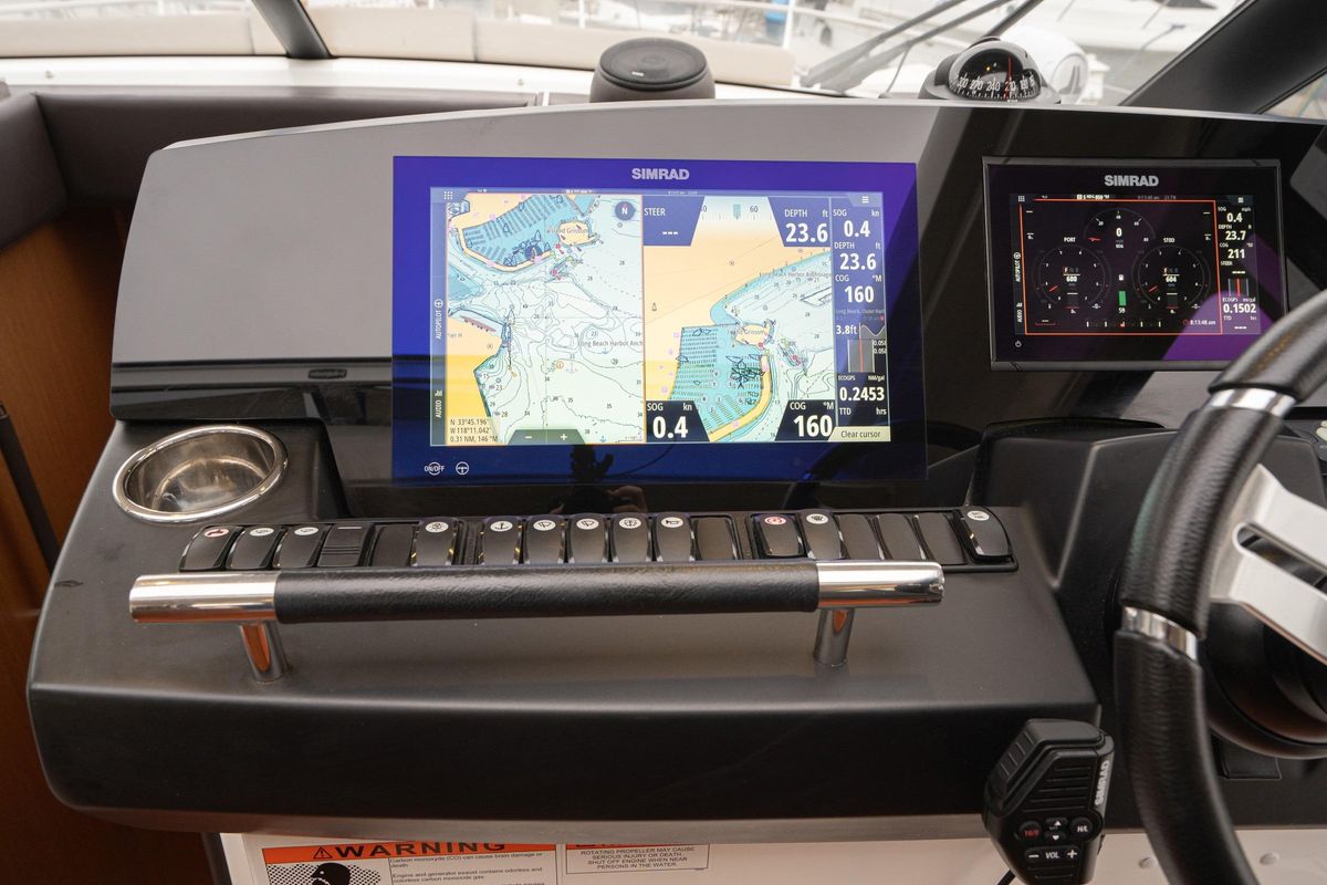 2014 Jeanneau 45 