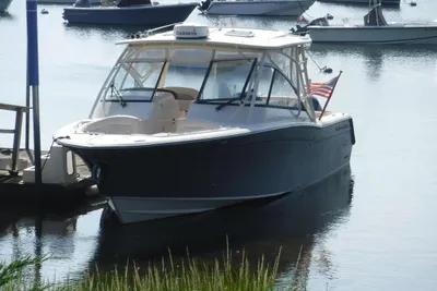 Grady-White Freedom 335