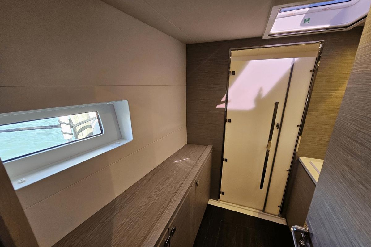 2023 Fountaine Pajot 44 