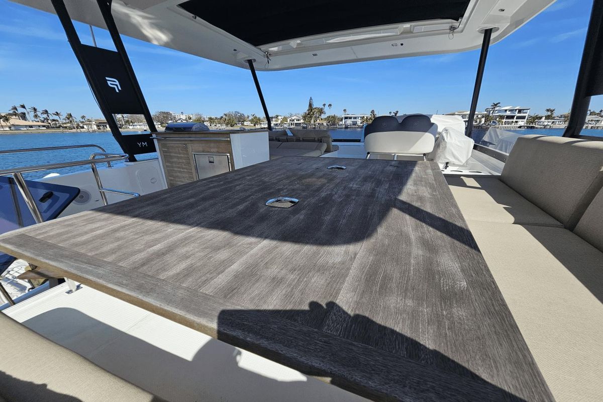 2023 Fountaine Pajot 44 