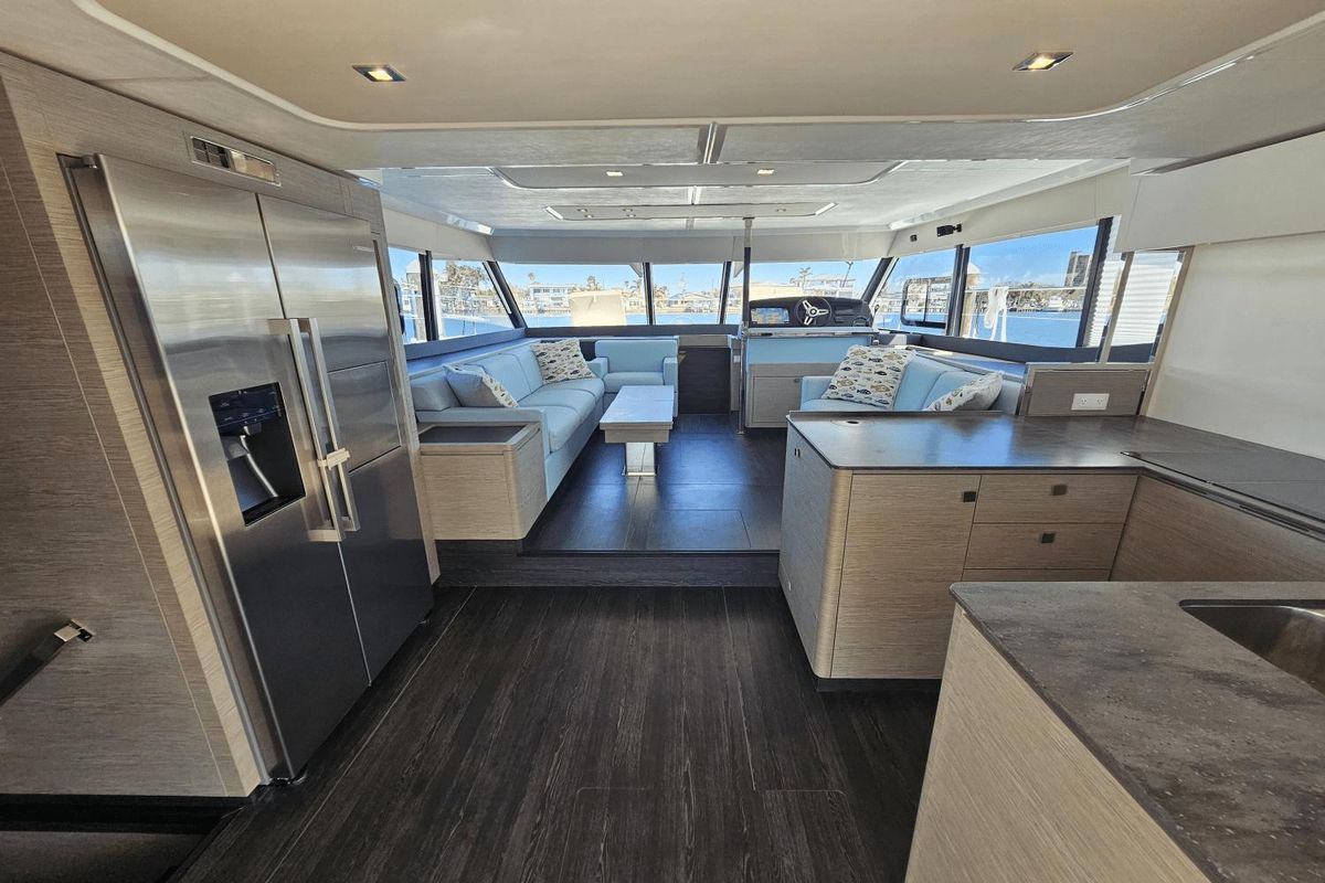 2023 Fountaine Pajot 44 