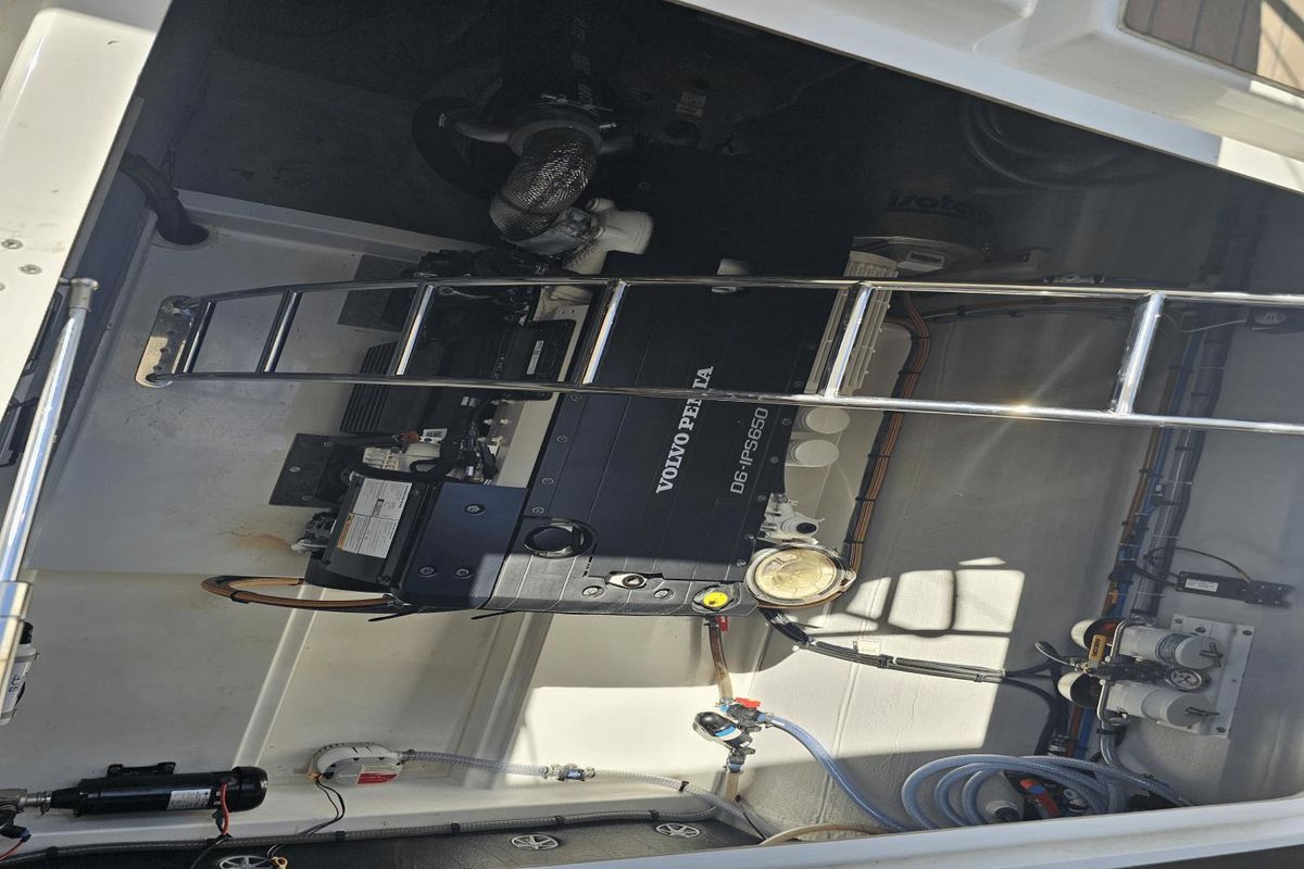 2023 Fountaine Pajot 44 