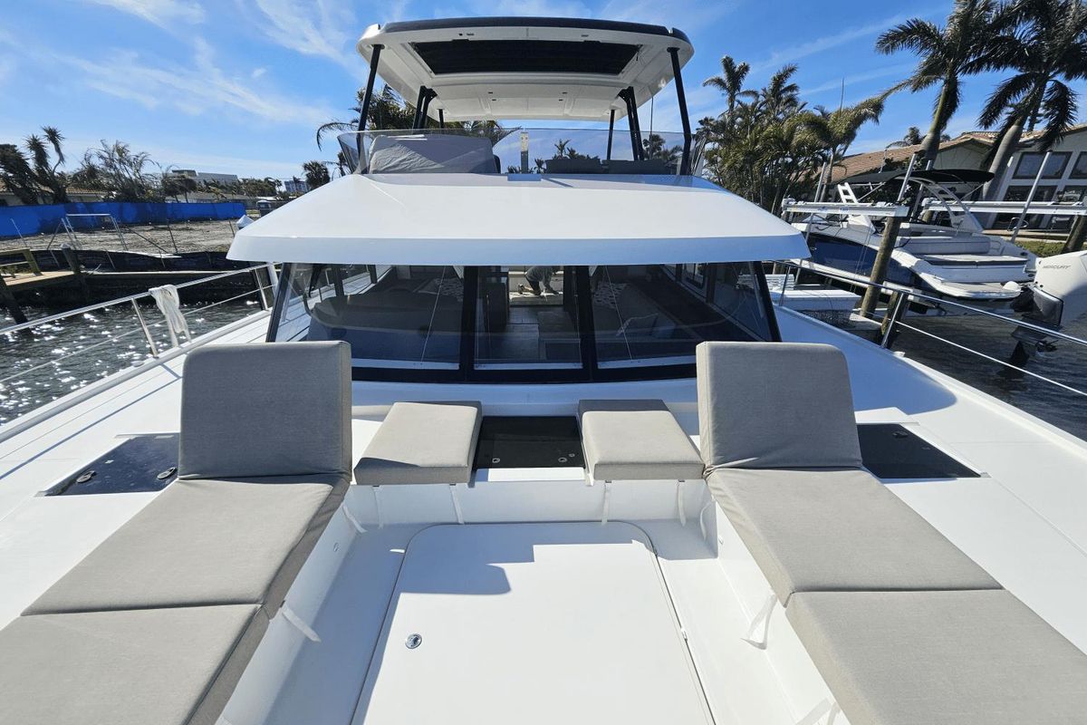 2023 Fountaine Pajot 44 