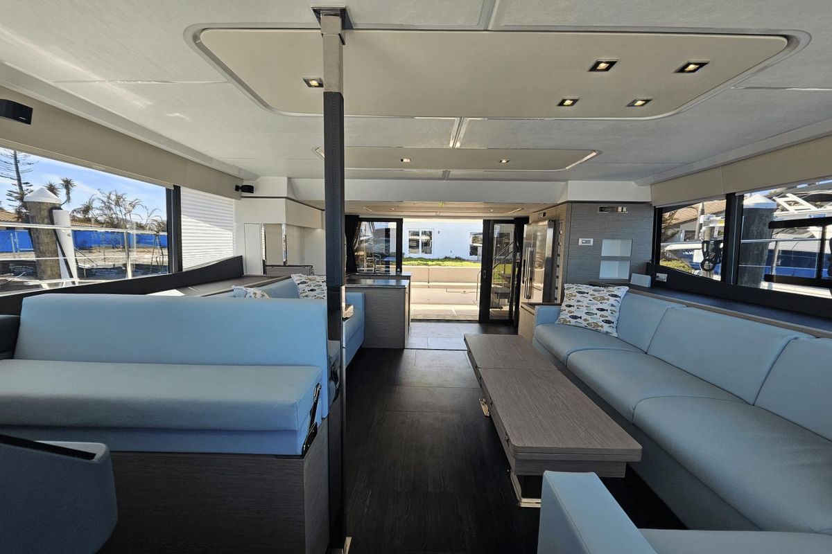 2023 Fountaine Pajot 44 