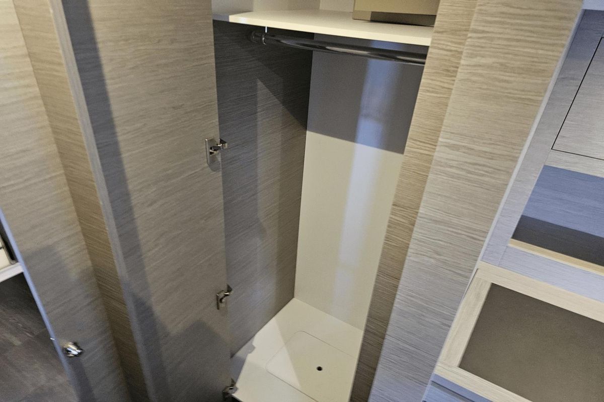 2023 Fountaine Pajot 44 