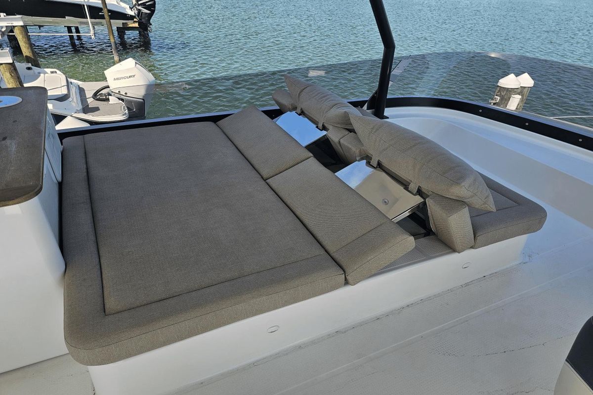 2023 Fountaine Pajot 44 