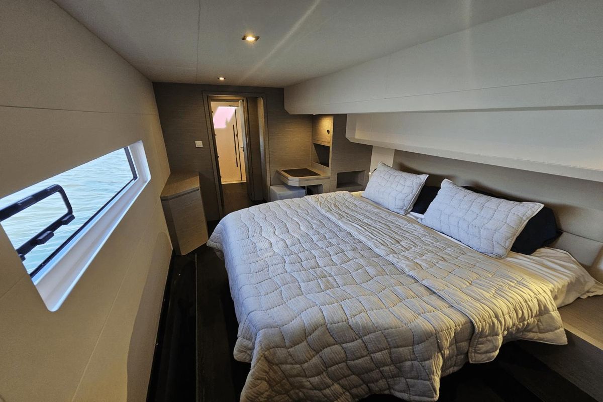 2023 Fountaine Pajot 44 