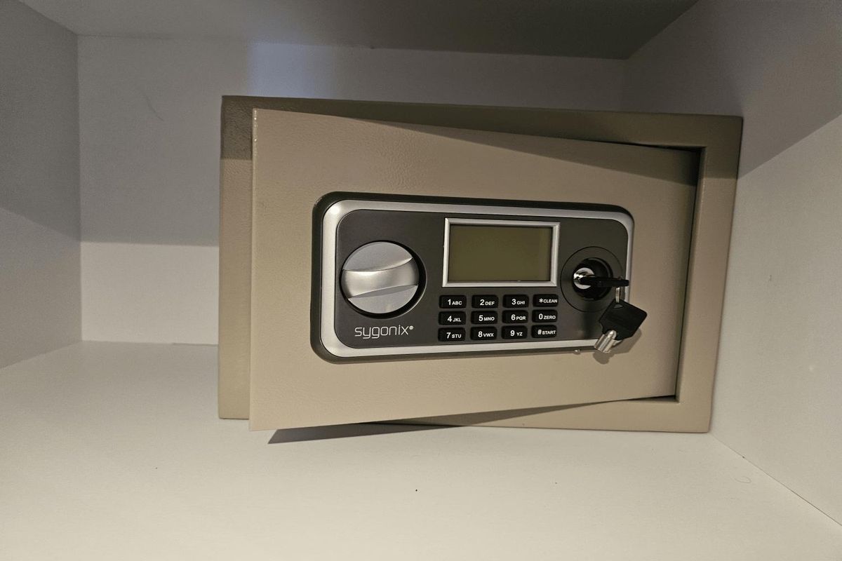 2023 Fountaine Pajot 44 