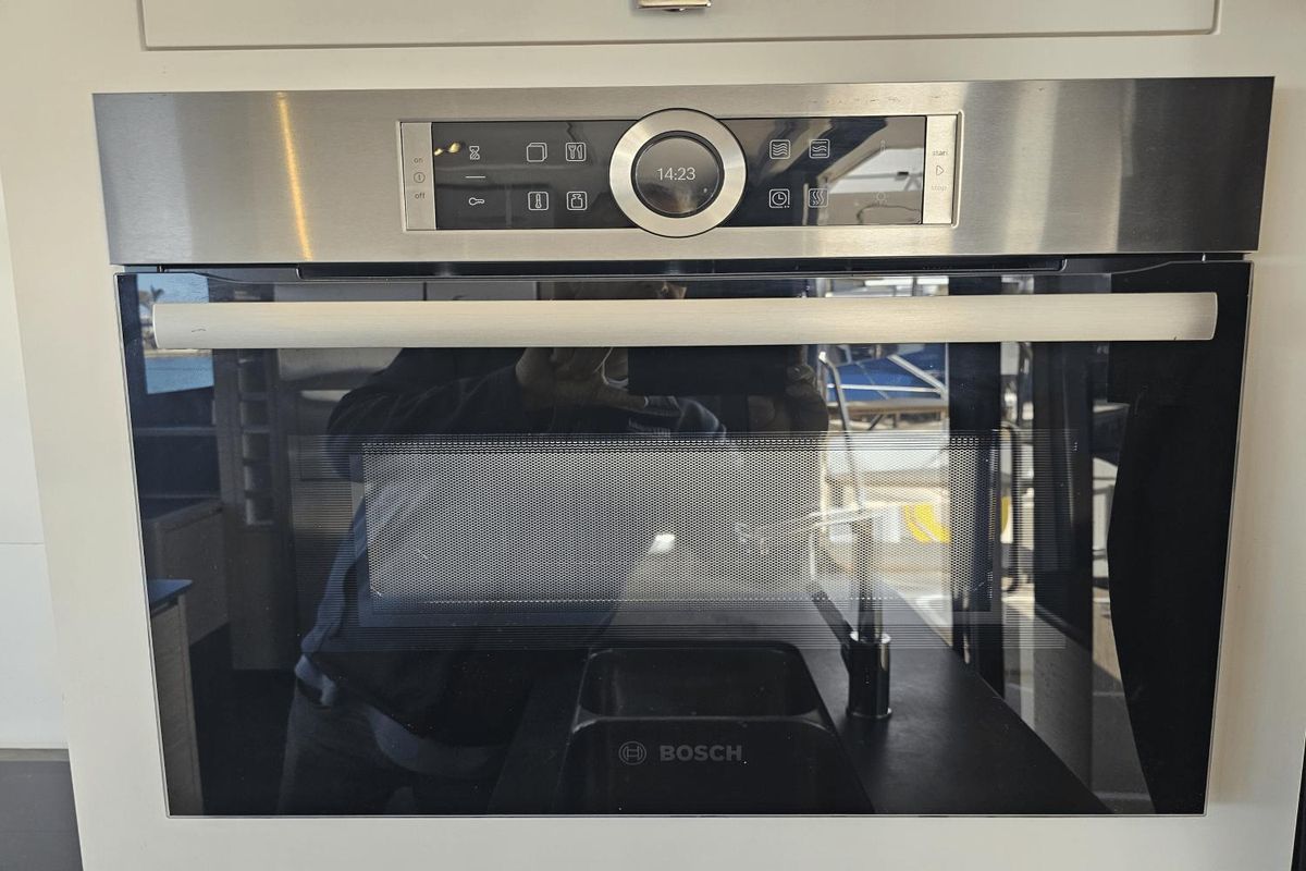 2023 Fountaine Pajot 44 