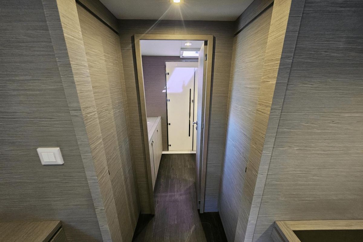 2023 Fountaine Pajot 44 