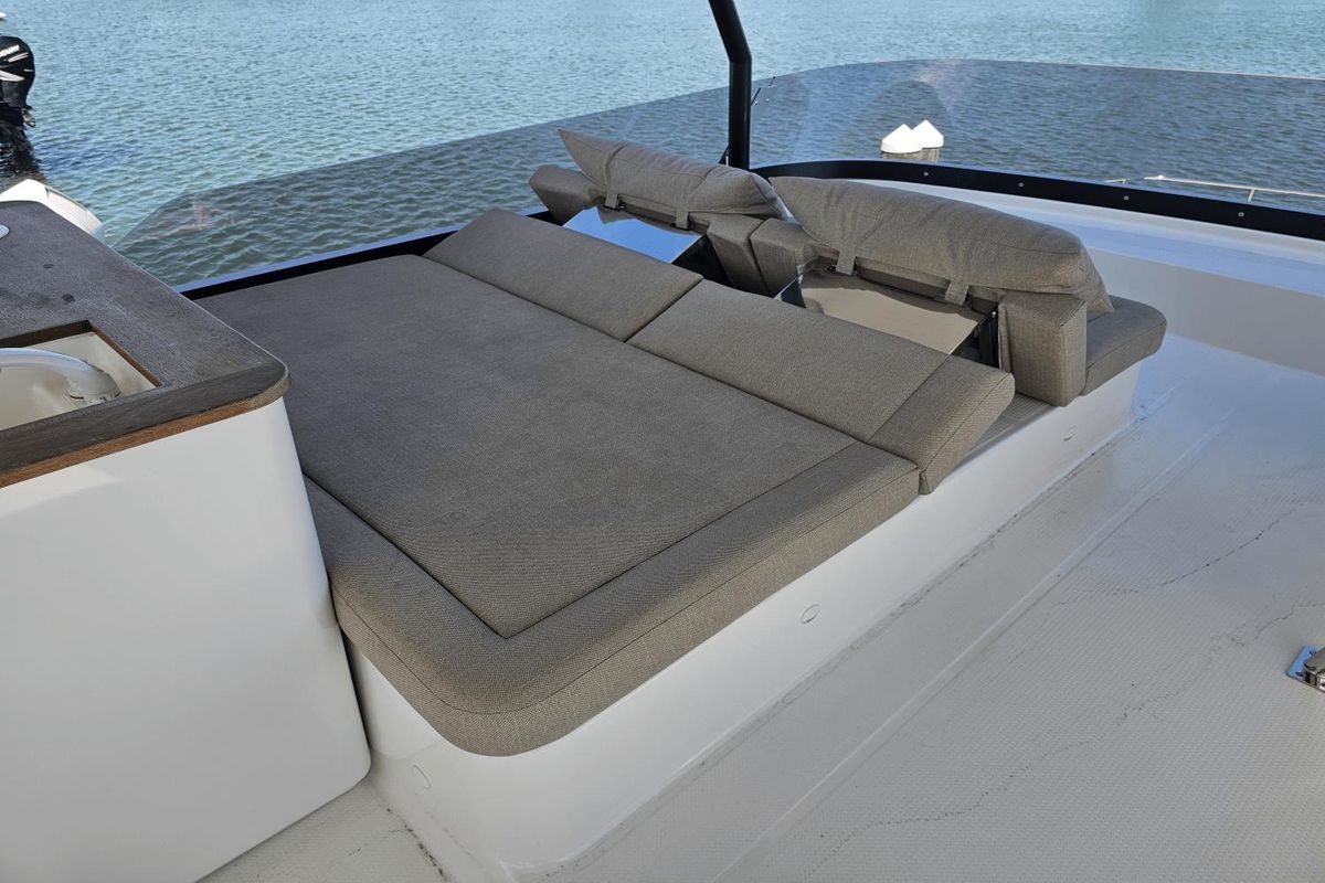 2023 Fountaine Pajot 44 