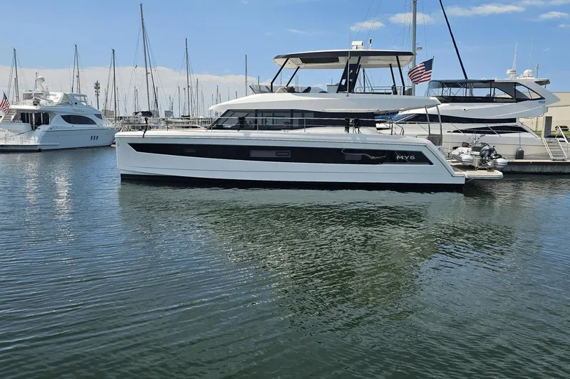  Yacht Photos Pics 