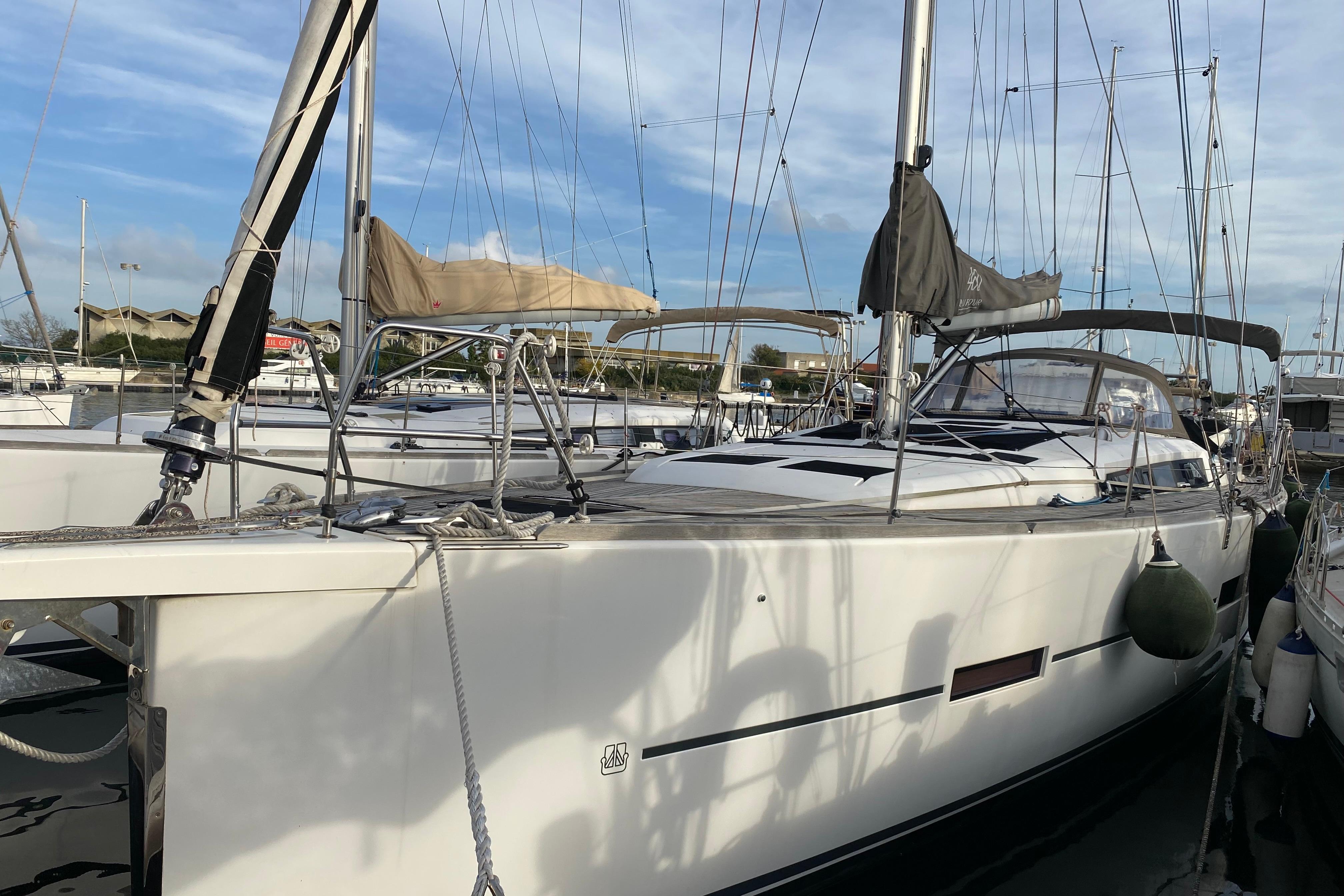2018 Dufour 460 Grand Large