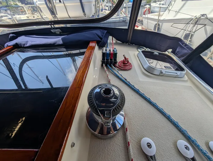 Juniper Yacht Photos Pics 