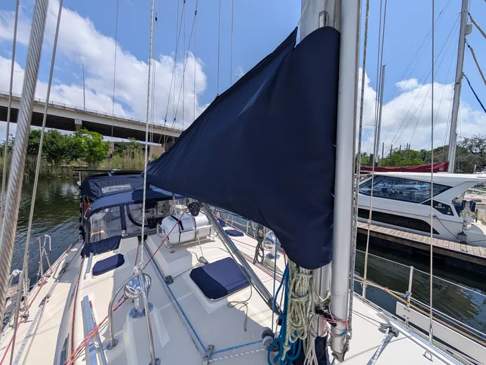 Juniper Yacht Photos Pics 