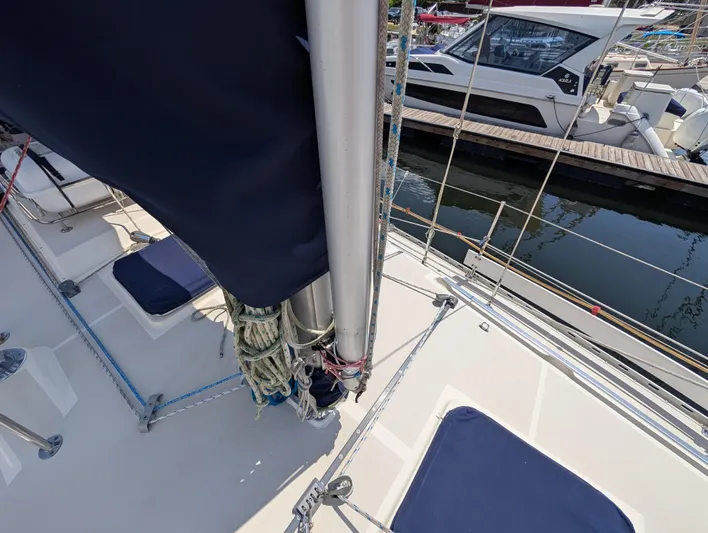 Juniper Yacht Photos Pics 