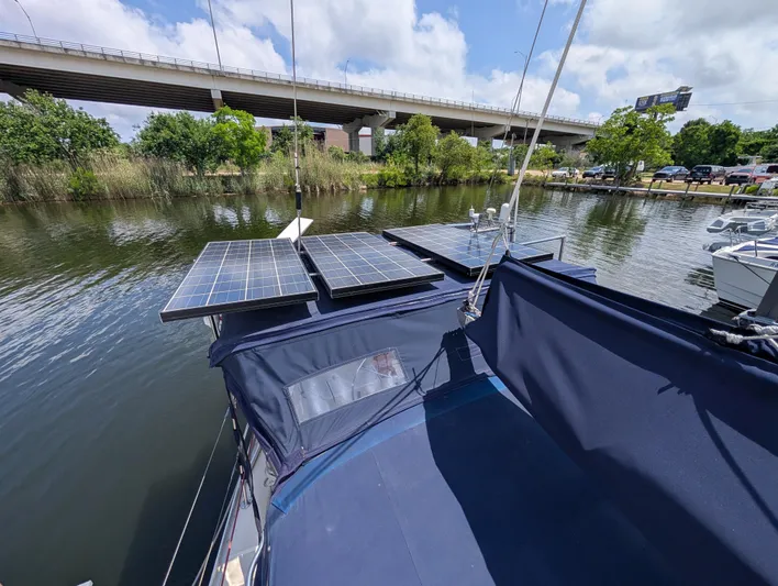 Juniper Yacht Photos Pics 