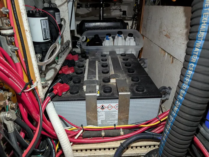 Juniper Yacht Photos Pics 