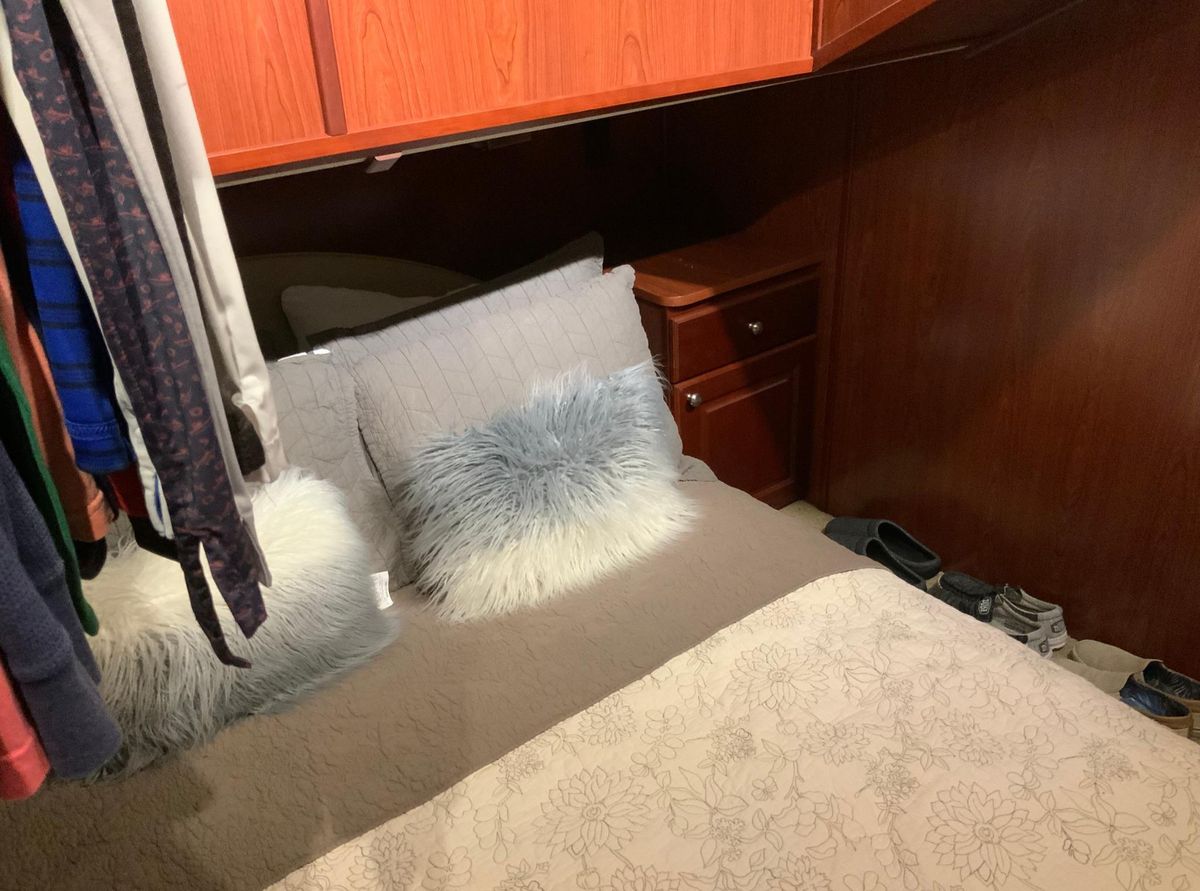 2007 Skipperliner 64 