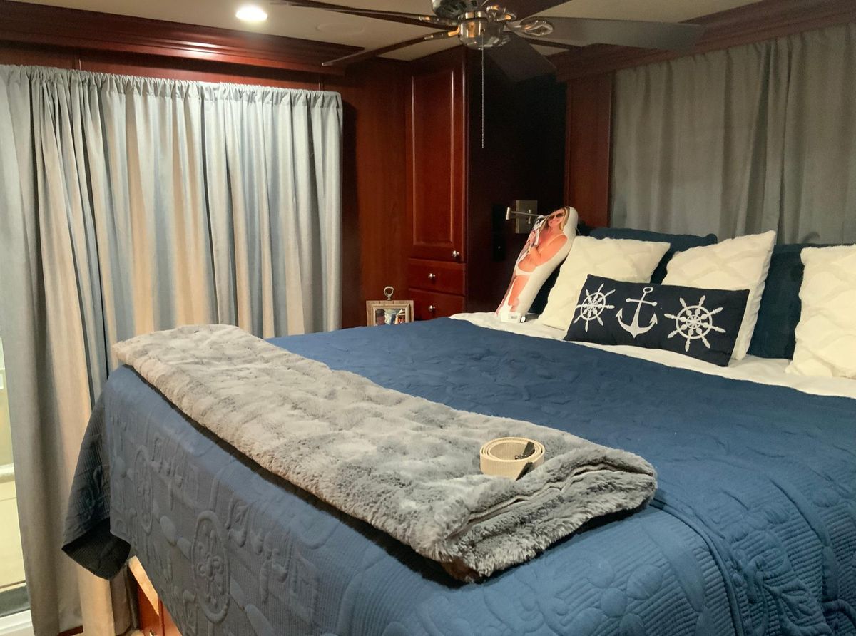 2007 Skipperliner 64 