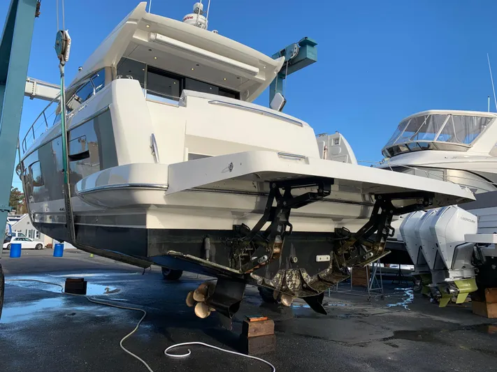 Magpie III Yacht Photos Pics 