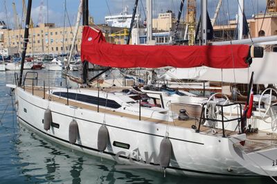 Yacht