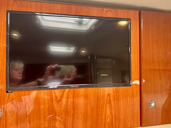 Still Groovin Yacht Photos Pics 