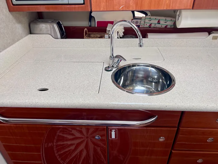 Still Groovin Yacht Photos Pics 