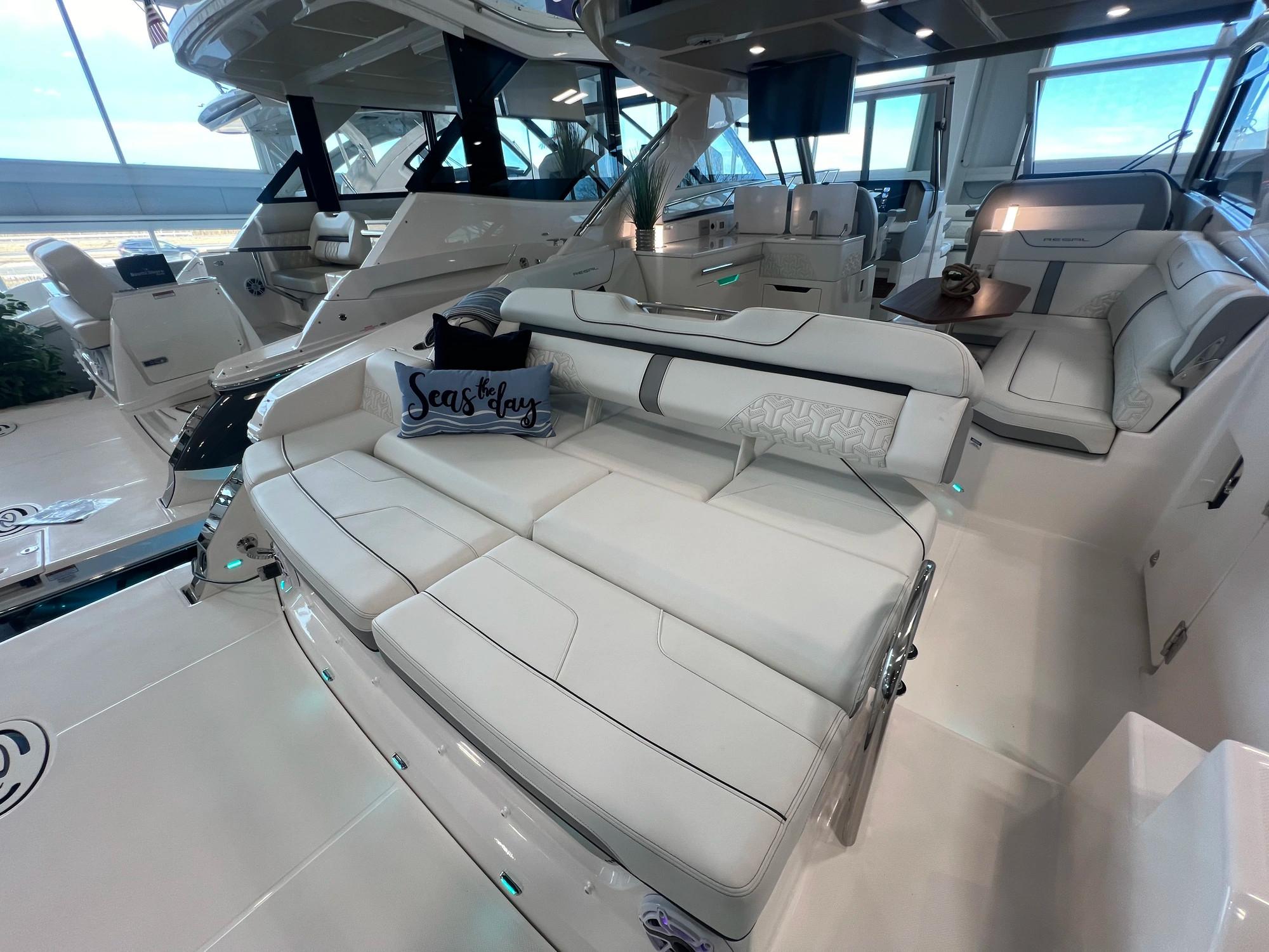 2024 Regal Ls36 Cruiser For Sale - Yachtworld