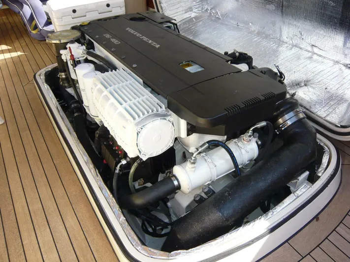 Courage Yacht Photos Pics Engine compartment of a 1998 Hinckley 36 Classic boat with Volvo Penta engine.