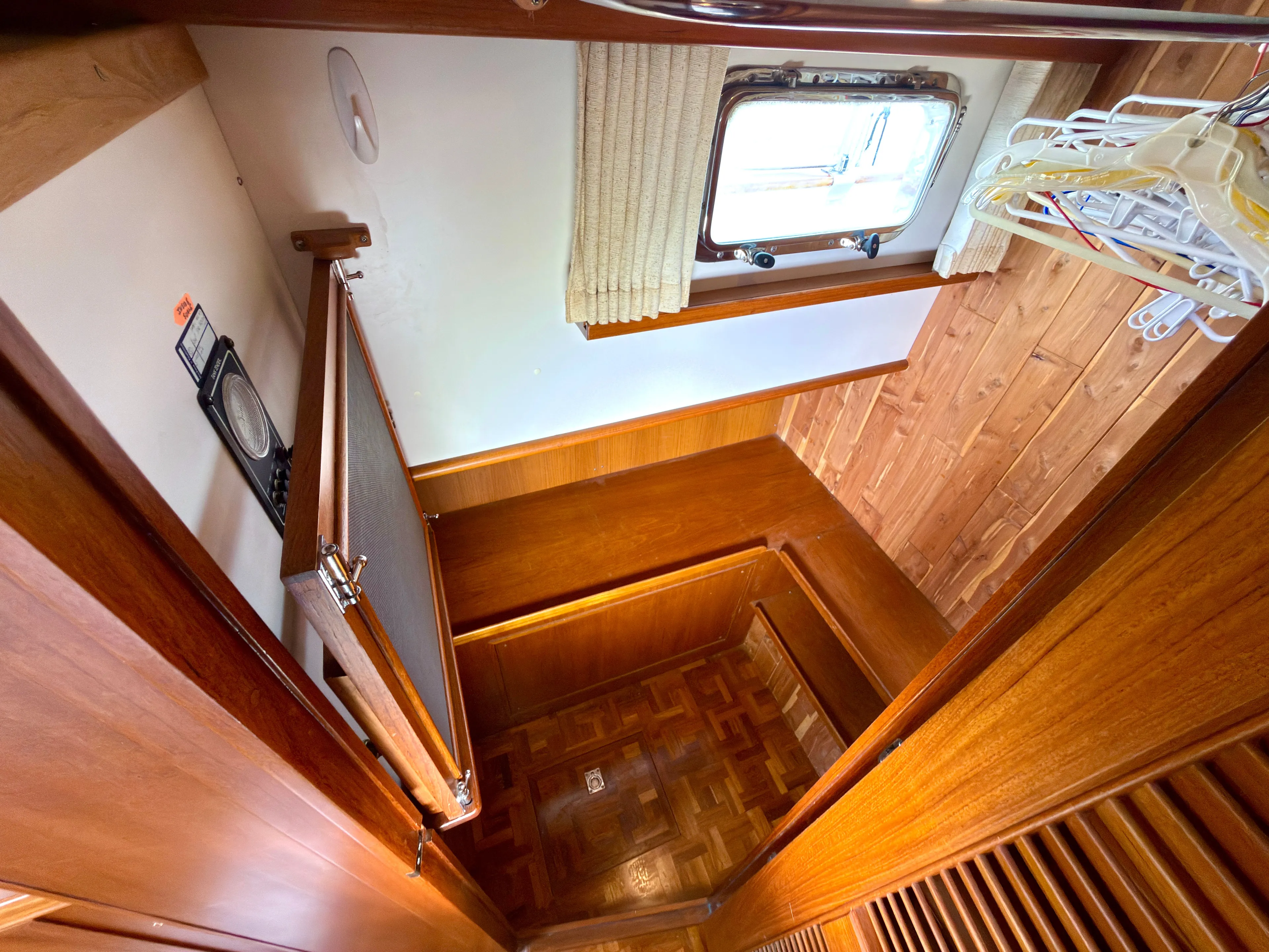 Tenacious Yacht Photos Pics 